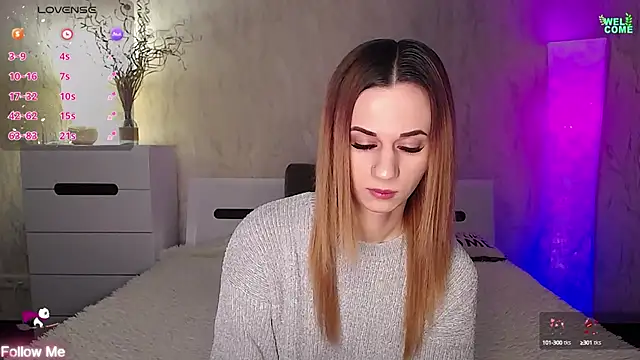 ItsAlisia online show from 02.22.25