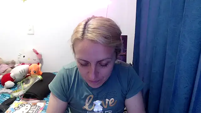 kittykalor09 online show from 12.12.24