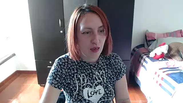 kittykalor09 online show from 11.16.25