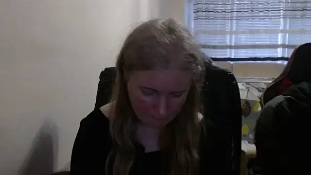 PeterAndJen online show from 04.04.26