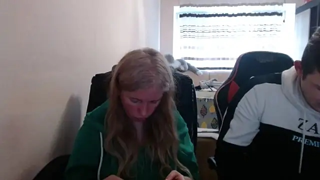 PeterAndJen online show from 04.15.26