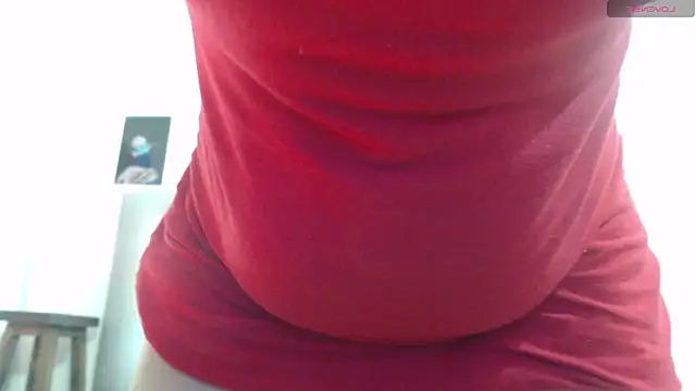 Snapshot of hornystepmommy chatting on 03.05.25 hornystepmommy online show from 03.05.25