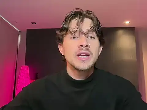 Snapshot of mcklister_kinky_feets chatting on 02.10.26 mcklister kinky feets online show from 02.10.26