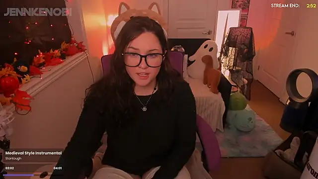 JennKenobi online show from 09.25.25