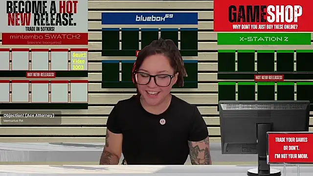 JennKenobi online show from 10.09.25