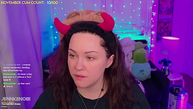 JennKenobi online show from 11.07.25