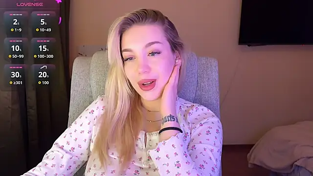 ariashaa online show from 12.16.25