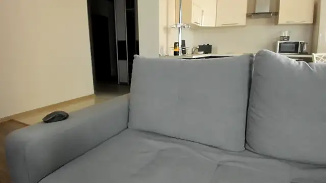 Snapshot of _in_yan chatting on 09.12.25 in yan online show from 09.12.25