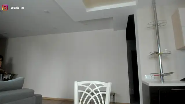 Snapshot of _in_yan chatting on 12.22.25 in yan online show from 12.22.25