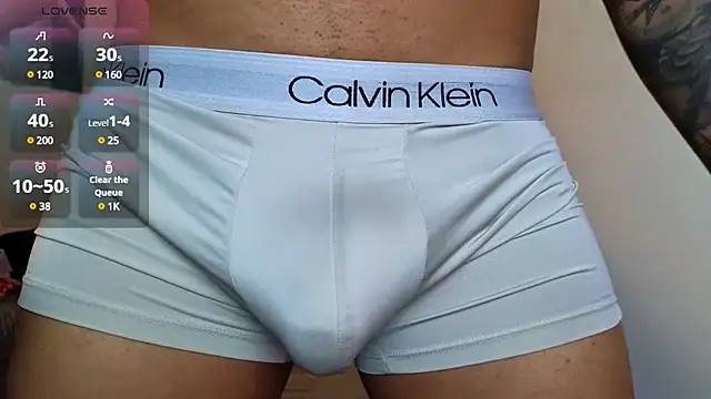 Snapshot of jordylatin20 chatting on 01.05.25 jordylatin20 online show from 01.05.25