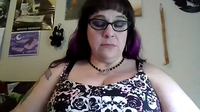 GothyBaby online show from 04.03.26