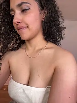 Lucy Marin online show from 01.25.25