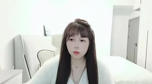 Sunset glow online show from 02.18.25