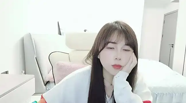 Sunset glow online show from 03.09.25