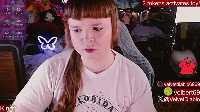 Snapshot of VelvetDiablo chatting on 05.21.26 VelvetDiablo online show from 05.21.26