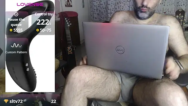 Snapshot of DarkRosa chatting on 01.13.25 DarkRosa online show from 01.13.25