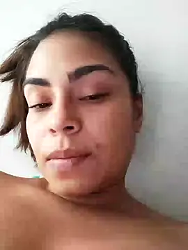 Snapshot of Ivanna2 chatting on 12.20.24 Ivanna2 online show from 12.20.24