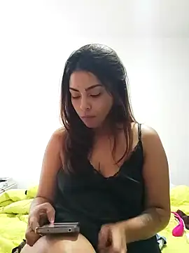 Snapshot of Ivanna2 chatting on 02.27.25 Ivanna2 online show from 02.27.25