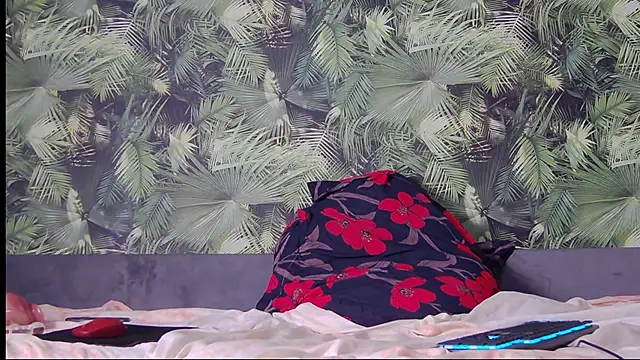 Alison Drew online show from 03.17.25