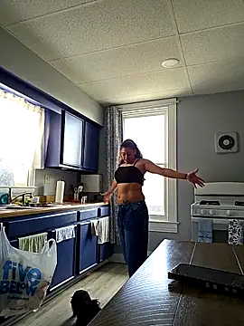 Nikkierosee online show from 02.21.26