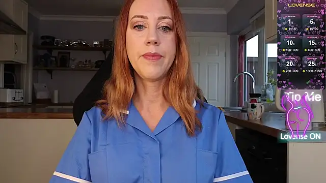 Snapshot of stripmequick chatting on 12.15.25 stripmequick online show from 12.15.25