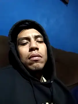 AlexAlejandro13 online show from 01.06.25