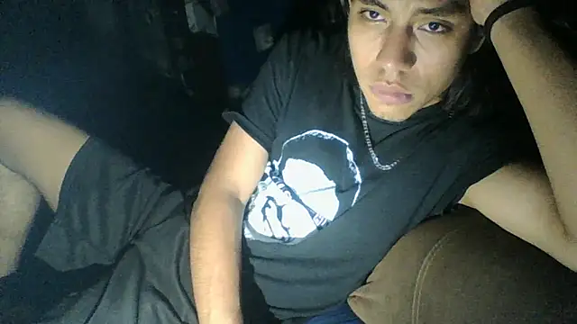 AlexAlejandro13 online show from 05.20.26