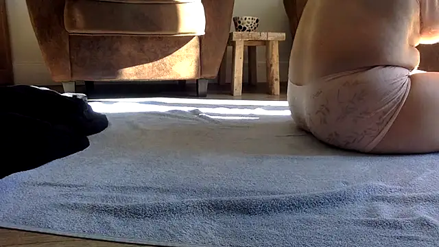 Kbimpakt online show from 10.02.25