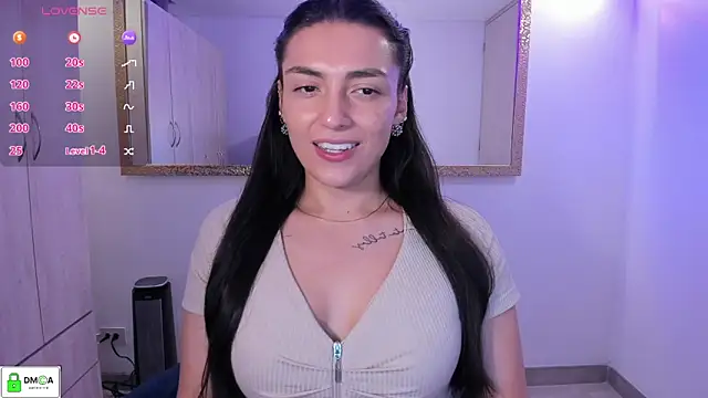 Snapshot of EricaVanderhill chatting on 02.09.26 EricaVanderhill online show from 02.09.26