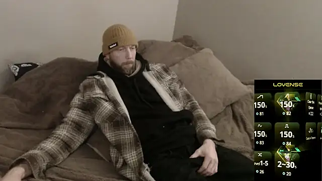 Snapshot of MaxRouger chatting on 02.21.26 MaxRouger online show from 02.21.26