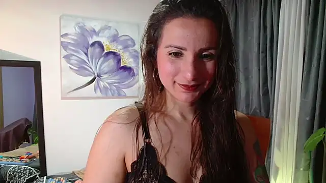 vanessabrown  online show from 01.31.25