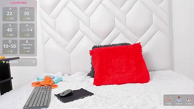 Mature Skinny online show from 02.18.26