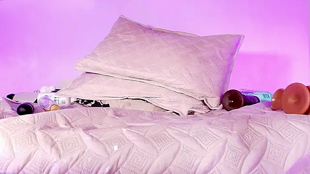 sofi decker online show from 02.16.25