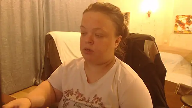 Snapshot of Janiffer_MiMi chatting on 12.06.24 Janiffer MiMi online show from 12.06.24