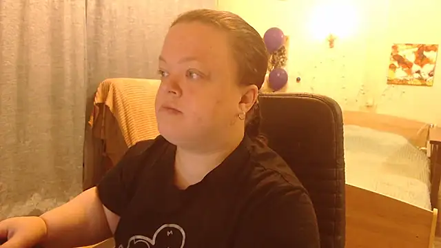 Snapshot of Janiffer_MiMi chatting on 01.03.25 Janiffer MiMi online show from 01.03.25