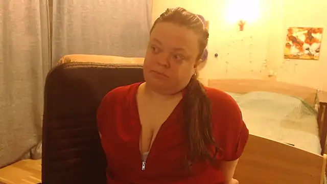 Snapshot of Janiffer_MiMi chatting on 01.05.25 Janiffer MiMi online show from 01.05.25