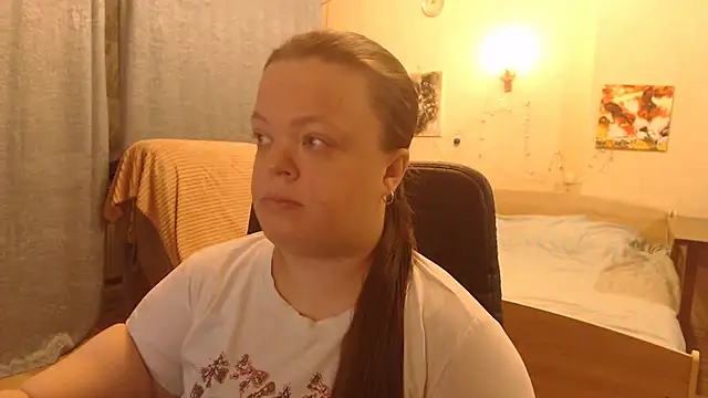 Snapshot of Janiffer_MiMi chatting on 01.20.25 Janiffer MiMi online show from 01.20.25