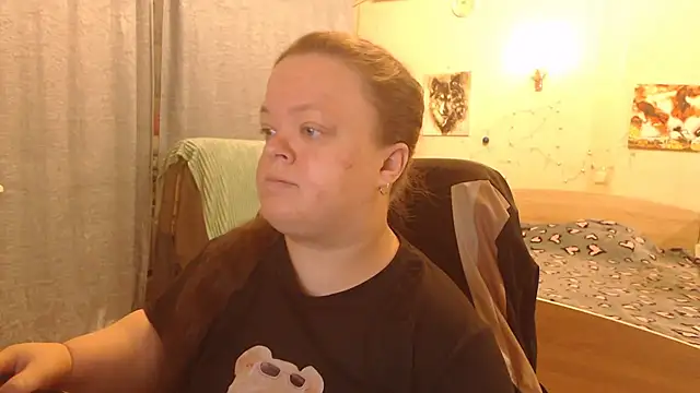 Snapshot of Janiffer_MiMi chatting on 02.25.25 Janiffer MiMi online show from 02.25.25