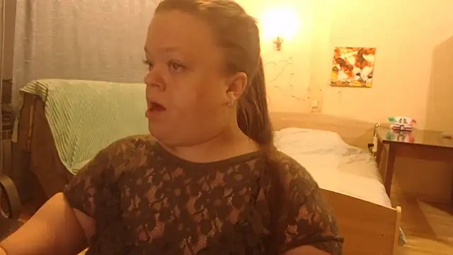 Snapshot of Janiffer_MiMi chatting on 03.14.25 Janiffer MiMi online show from 03.14.25