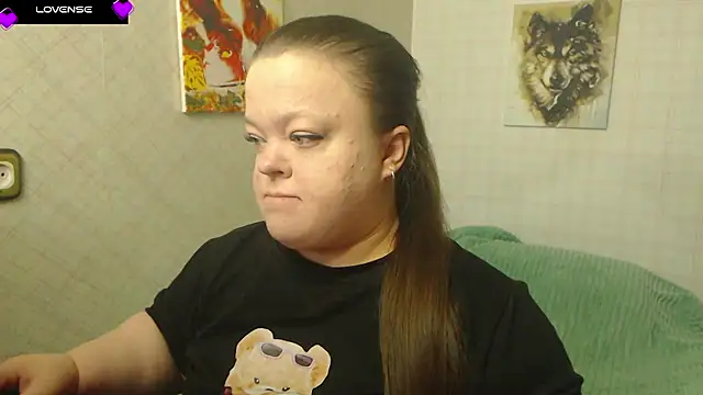 Snapshot of Janiffer_MiMi chatting on 09.21.25 Janiffer MiMi online show from 09.21.25