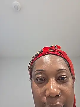 Snapshot of Cherishcherrysha chatting on 05.31.26 Cherishcherrysha online show from 05.31.26
