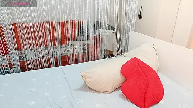 MissValday online show from 02.28.25