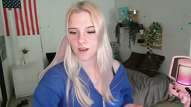 Blueeyezz0 online show from 04.04.26