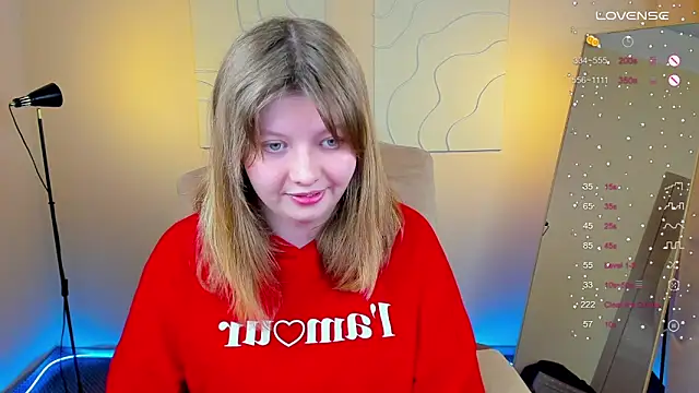 Snapshot of Vivian_cutie chatting on 01.24.25 Vivian cutie online show from 01.24.25