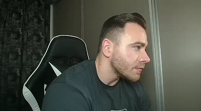 Thori92 online show from 01.31.25