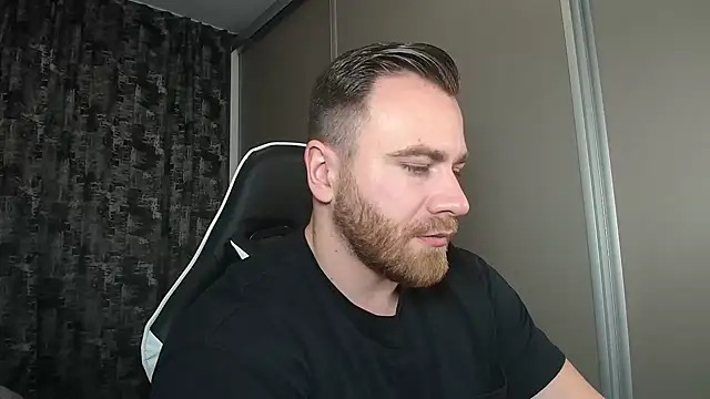 Thori92 online show from 03.04.25