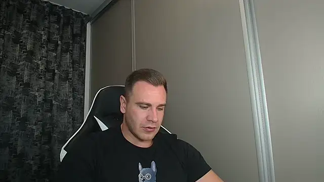 Thori92 online show from 09.21.25