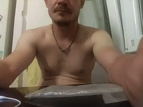 Snapshot of Ivanekkral chatting on 06.08.26 Ivanekkral online show from 06.08.26