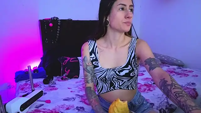 I am kim online show from 03.03.26