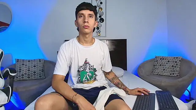 JacoboSwam online show from 03.17.25